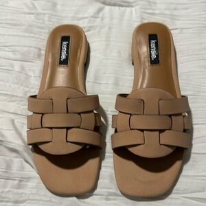 New! Kensie flat slides 7.5